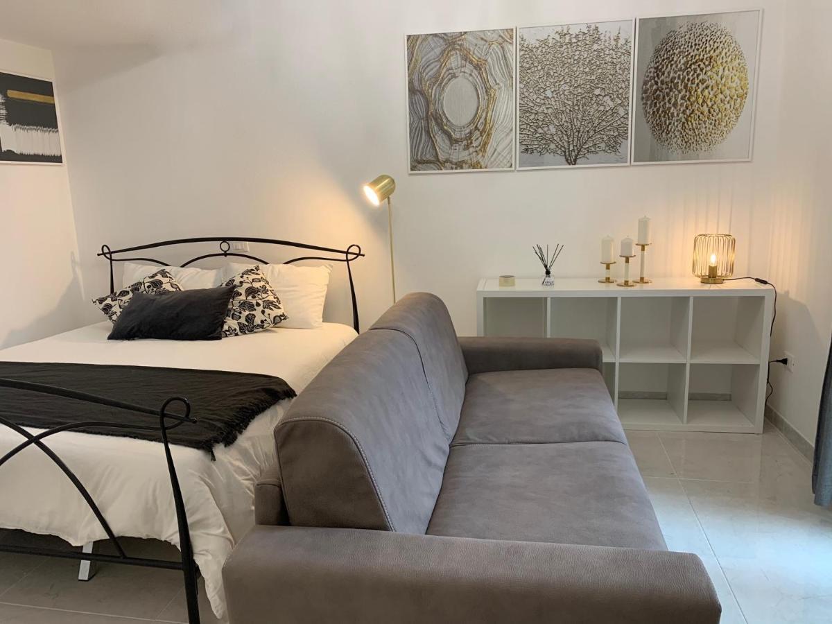 Luxury Apartment In Rome Countryside - Francigena Campagnano Di Roma Exterior photo